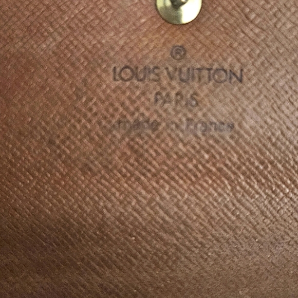 Louis Vuitton Vintage International  Monogram Wallet W Gold Chain & Pouch EUC - Picture 8 of 9